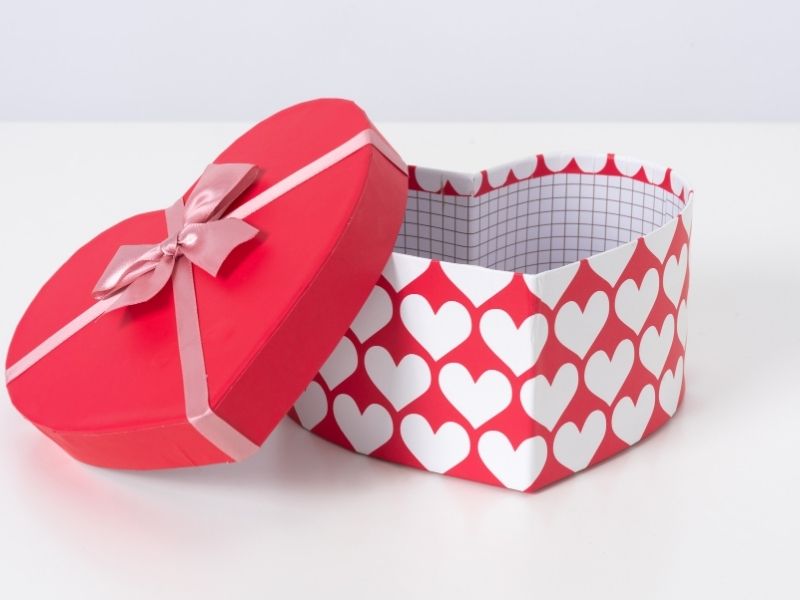 personalised gifts in dubai